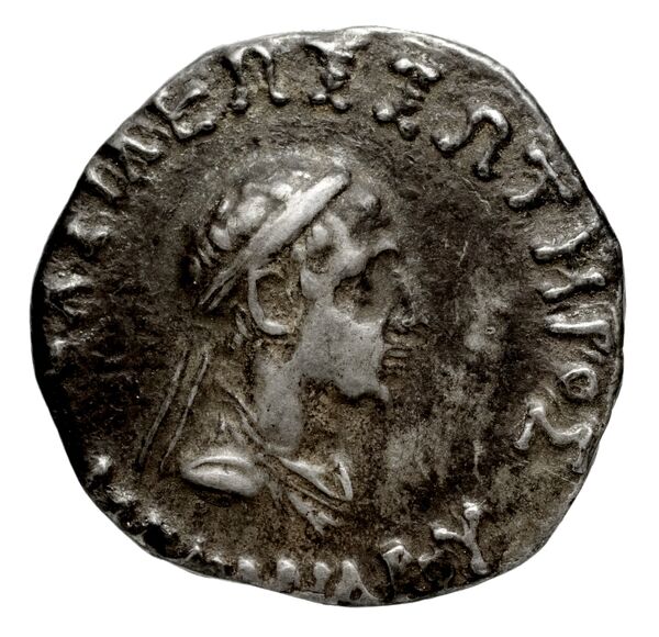 Bactrian and Indo-Greek Coinage Menander I 13.17, аверс, bnf-bigr