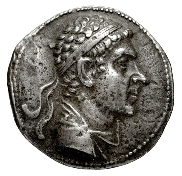 Artemidorus of Bactria obv