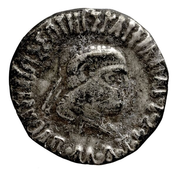 Bactrian and Indo-Greek Coinage Apollodotus II 3.4, аверс, bnf-bigr