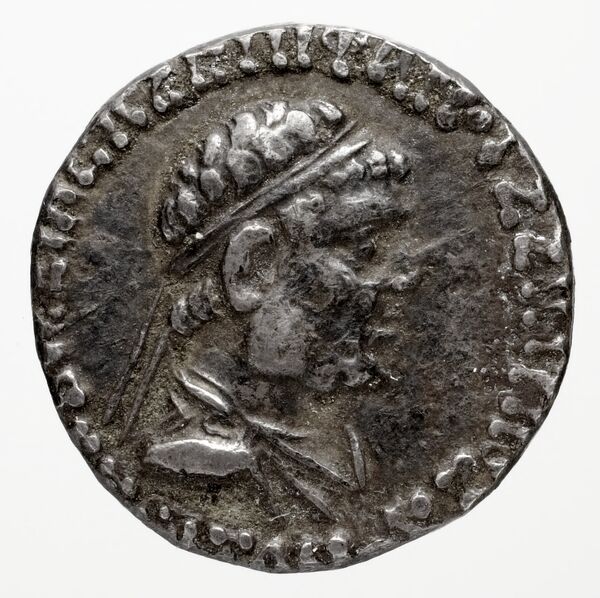Bactrian and Indo-Greek Coinage Strato I 31.4, аверс, bnf-bigr