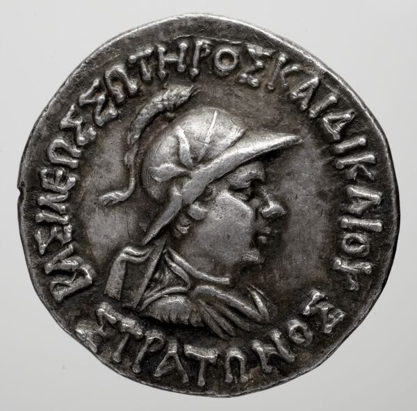 Bactrian and Indo-Greek Coinage Strato I 26.3, аверс, bnf-bigr