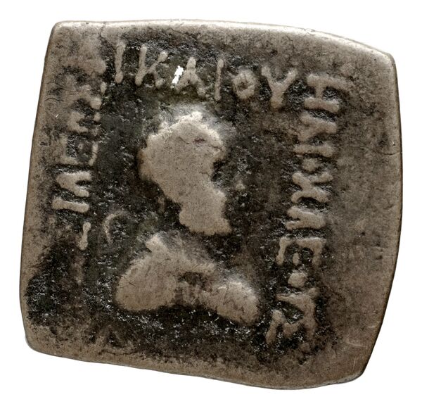 Bactrian and Indo-Greek Coinage Heliocles II 13.1, аверс, bnf-bigr