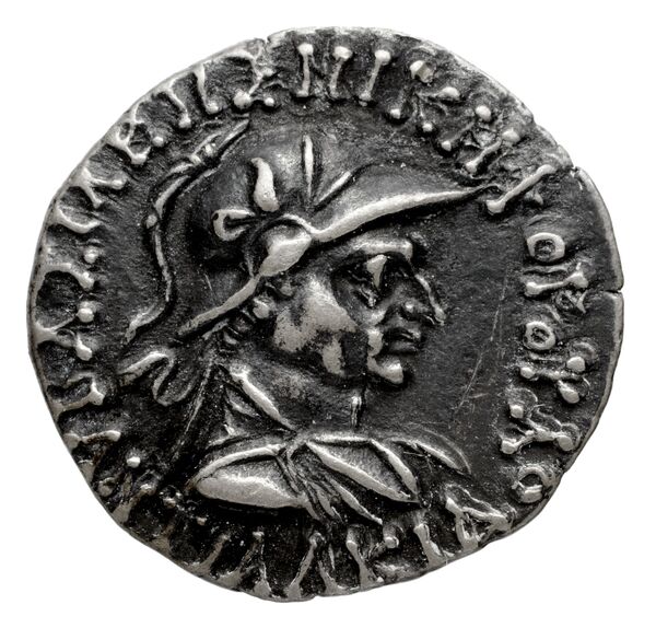 Bactrian and Indo-Greek Coinage Antialcidas 16.3, аверс, bnf-bigr