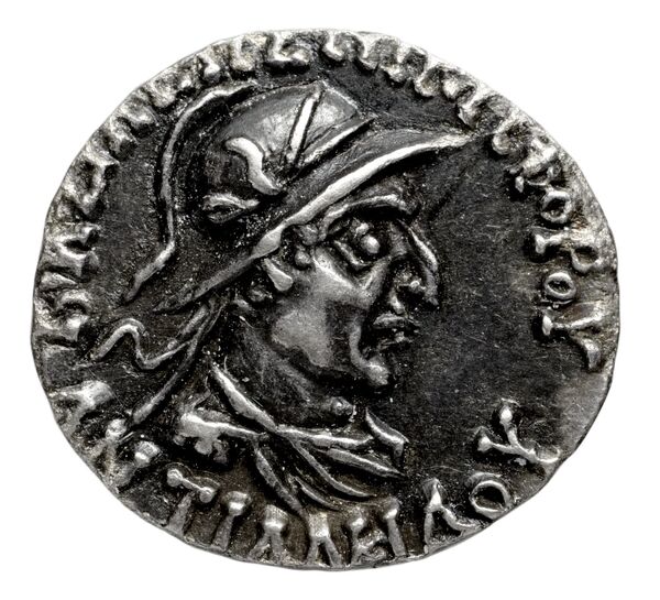 Bactrian and Indo-Greek Coinage Antialcidas 16.3, аверс, bnf-bigr