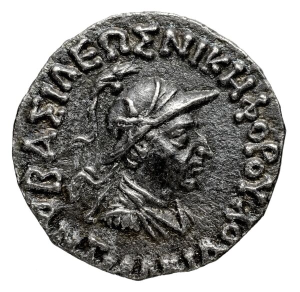 Bactrian and Indo-Greek Coinage Antialcidas 15.2, аверс, bnf-bigr