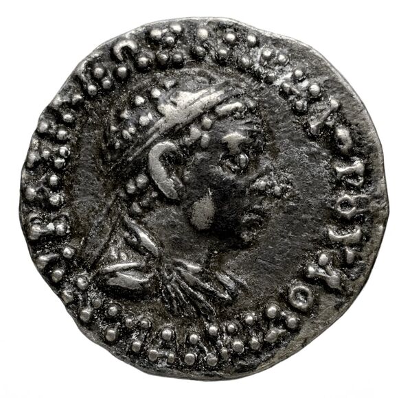 Bactrian and Indo-Greek Coinage Antialcidas 14.1, аверс, bnf-bigr
