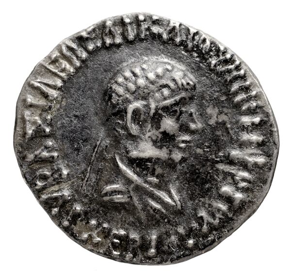аверс Bactrian and Indo-Greek Coinage Archebius 11.4