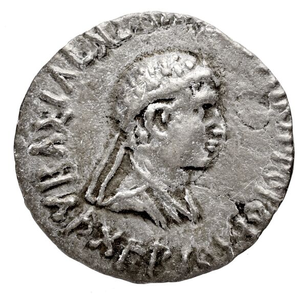 Bactrian and Indo-Greek Coinage Archebius 11.3, аверс, bnf-bigr