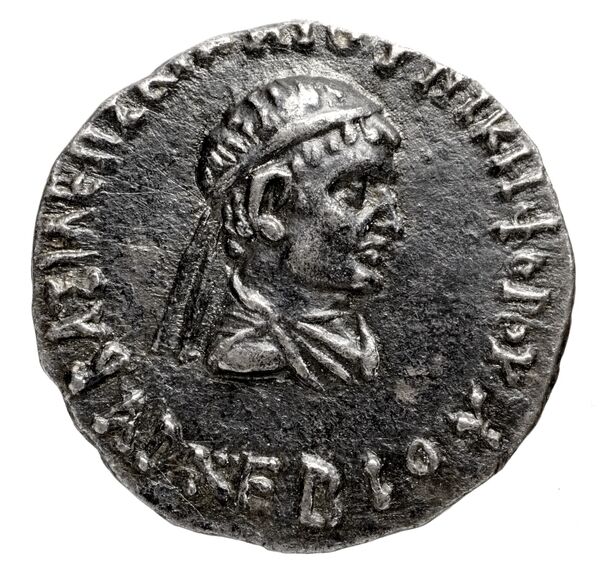 Bactrian and Indo-Greek Coinage Archebius 11.1, аверс, bnf-bigr