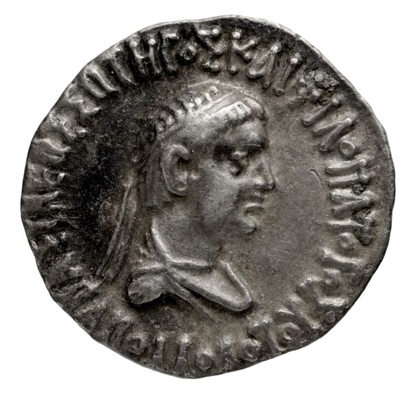 Bactrian and Indo-Greek Coinage Apollodotus II 3.11, аверс, bnf-bigr
