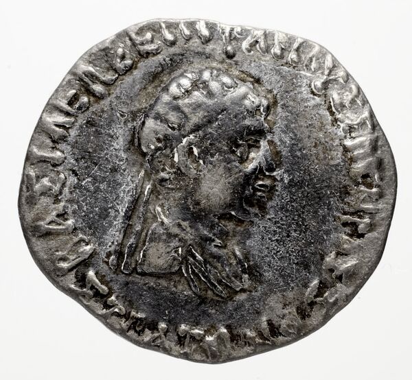 Bactrian and Indo-Greek Coinage Strato I 31.3, аверс, bnf-bigr