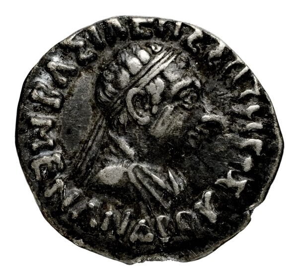 Bactrian and Indo-Greek Coinage Menander I 13.14, аверс, bnf-bigr