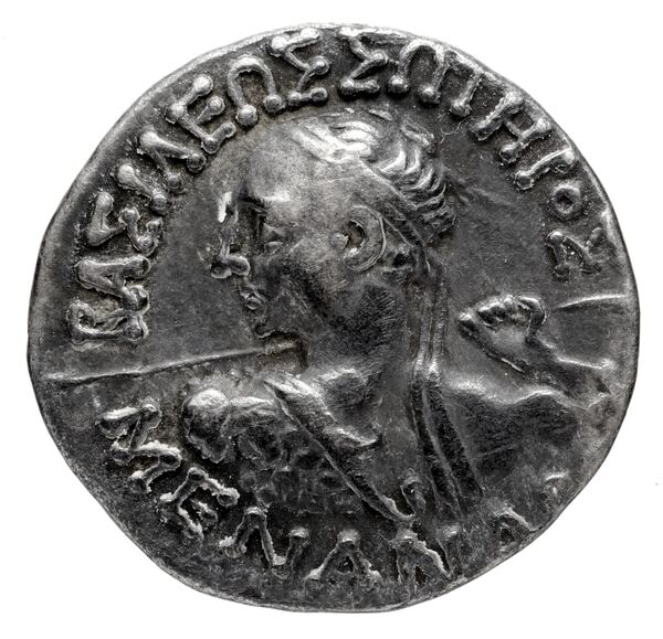 Bactrian and Indo-Greek Coinage Menander I 16.2, аверс, bnf-bigr