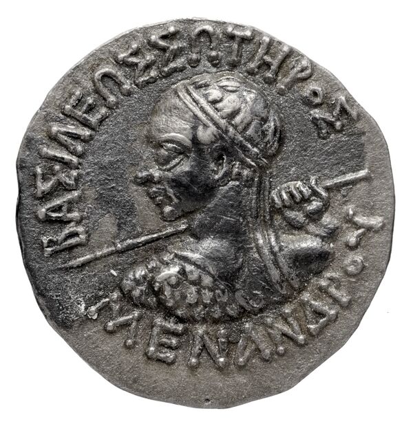Bactrian and Indo-Greek Coinage Menander I 17.3, аверс, bnf-bigr