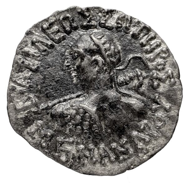 Bactrian and Indo-Greek Coinage Menander I 15.1, аверс, bnf-bigr