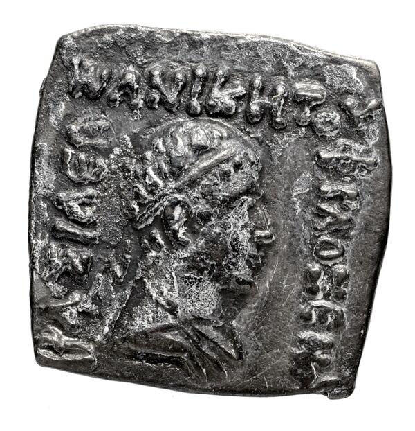 Bactrian and Indo-Greek Coinage Philoxenus 9.4, аверс, bnf-bigr
