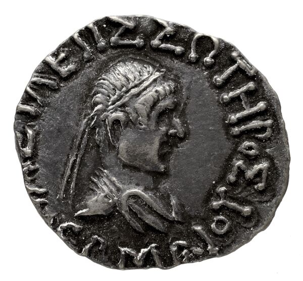 Bactrian and Indo-Greek Coinage Hermaeus 11.14, аверс, bnf-bigr