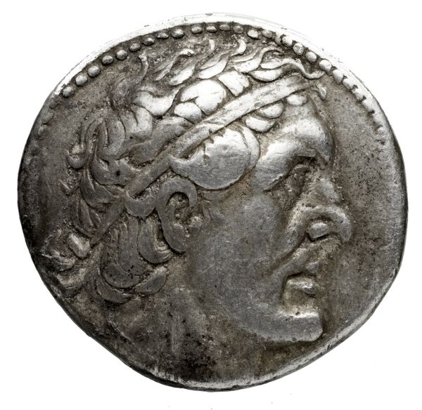 Coins of the Ptolemaic Empire Vol. I, Part 1, no. 228, аверс, bnf-hrc