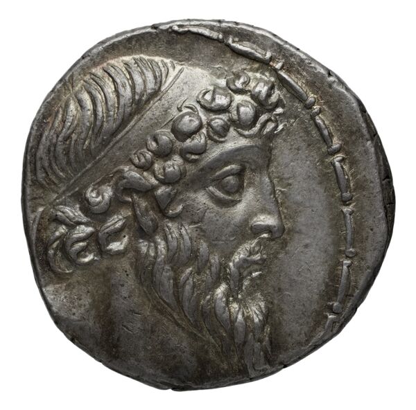 Деметрий II Никатор obv