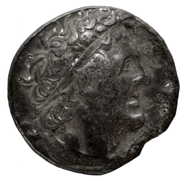 Coins of the Ptolemaic Empire Vol. I, Part 1, no. 137, аверс, bnf-hrc