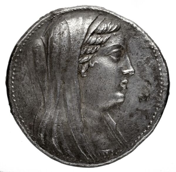 Coins of the Ptolemaic Empire Vol. I, Part 1, no. 742, аверс, bnf-hrc