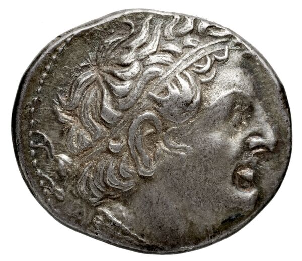 Coins of the Ptolemaic Empire Vol. I, Part 1, no. 450, аверс, bnf-hrc