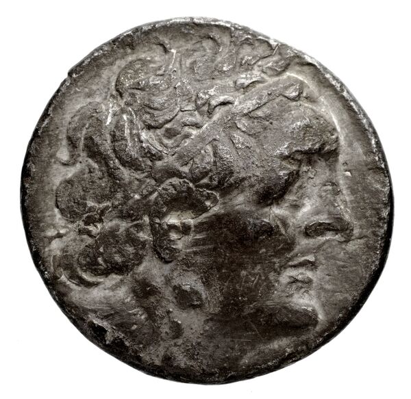 Coins of the Ptolemaic Empire Vol. I, Part 1, no. 817, аверс, bnf-hrc