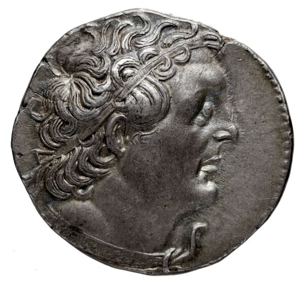 Coins of the Ptolemaic Empire Vol. I, Part 1, no. 645, аверс, bnf-hrc