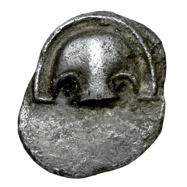 аверс Thebes Babelon 1914 237