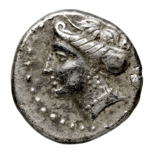 Sinope Waddington 1925 30, obverse, bnf-iris