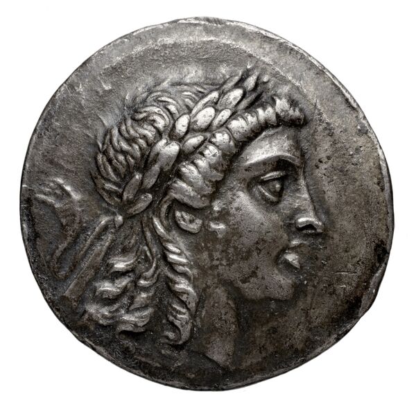 Myrina Sacks 1985 19, obverse, bnf-iris