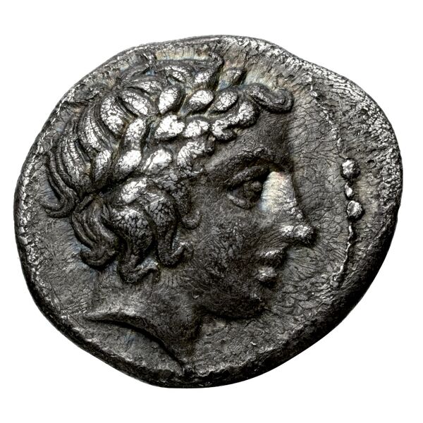 Chalcidian League Olynthus Robinson /Clement 1938 Group A-M, tetradrachms and tetrobols, аверс, bnf-iris
