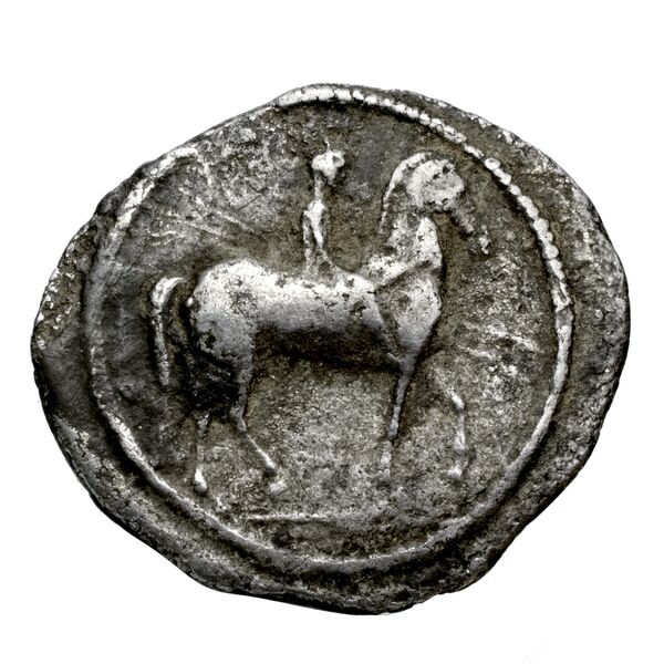 Perdiccas II of Macedon Aegae, Macedon Raymond 1953 Group IV heavy tetrobols, аверс, bnf-iris