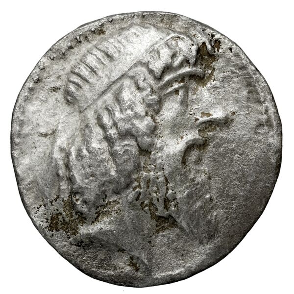 Attambelus I of Characene Charax Spasinou BMC Characene pl. 55, 10-14, аверс, bnf-iris