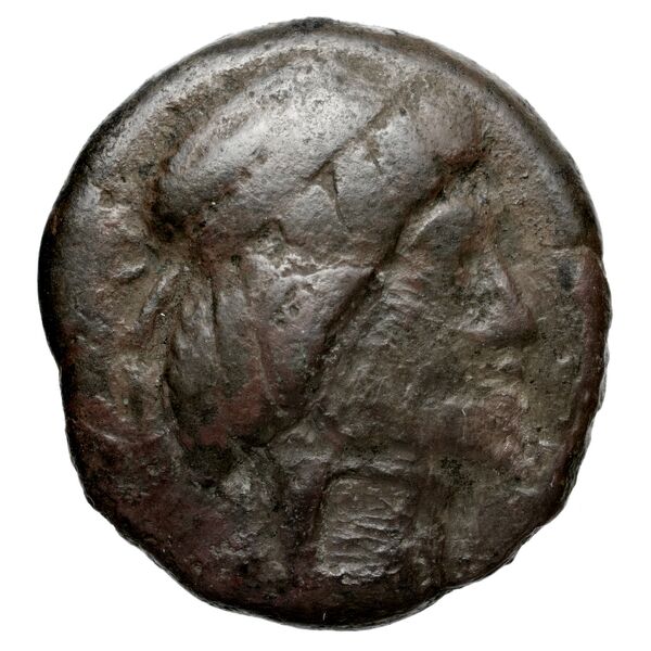 Attambelus IV of Characene Charax Spasinou BMC Characene pl. 43, 8 - 44, 3, аверс, bnf-iris