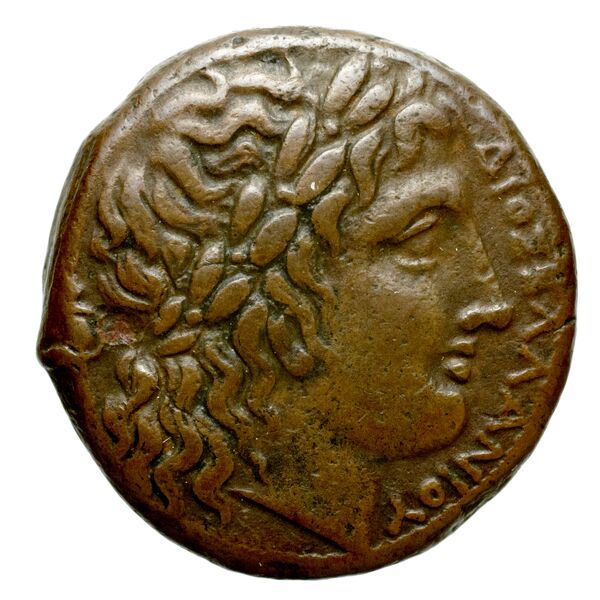 Hicetas Syracuse Puglisi 2009 326, аверс, bnf-iris