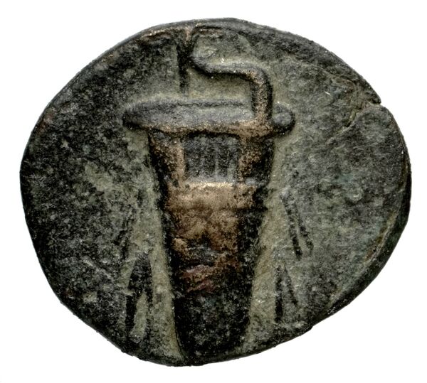 Erythrae Kinns 1980 Period III.1, AE 6, аверс, bnf-iris