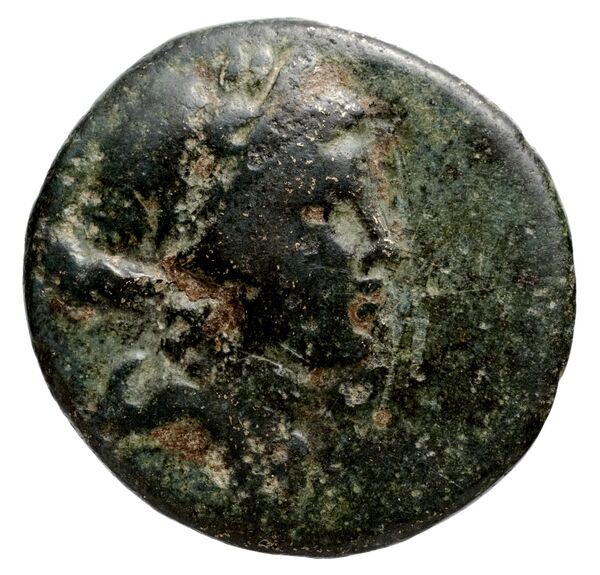 Magnesia ad Maeandrum BMC Magnesia 8-13, obverse, bnf-iris