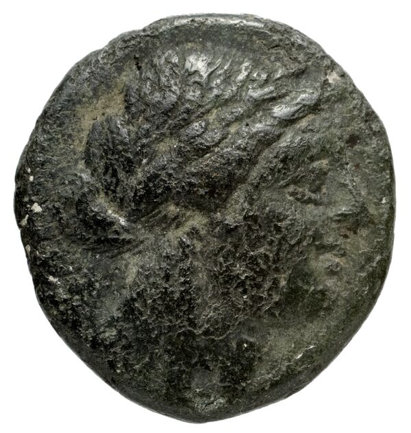 Tauromenium Puglisi 2009 371, obverse, bnf-iris