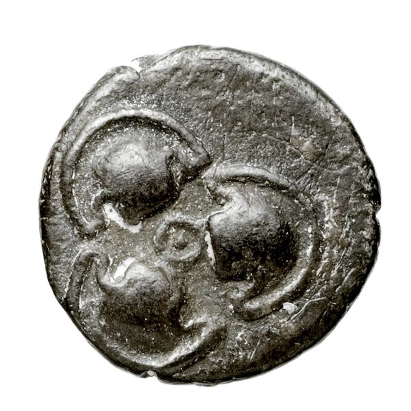 аверс Thebes Babelon 1914 253