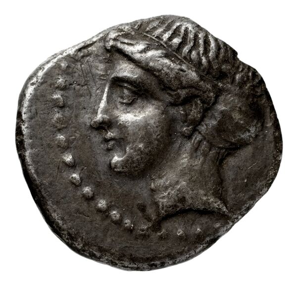 obverse Rubi Historia Numorum Italy 815