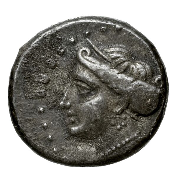 Sinope Waddington 1925 30, obverse, bnf-iris
