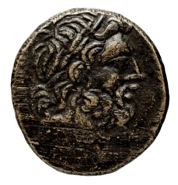 obverse Graxa Historia Numorum Italy 780