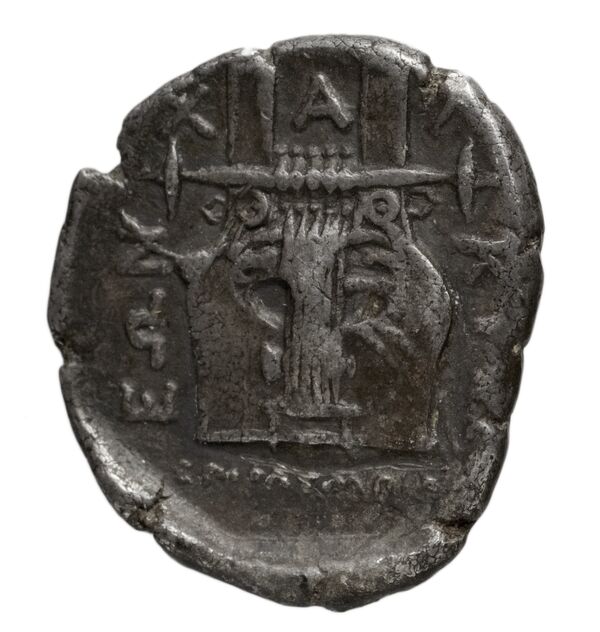 Chalcidian League Olynthus Robinson /Clement 1938 Group N-X, tetradrachms and tetrobols, реверс, bnf-iris