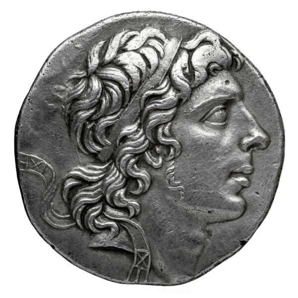 Mithradates VI Pontus Callataÿ 1997 Realistic, dated, аверс, bnf-iris