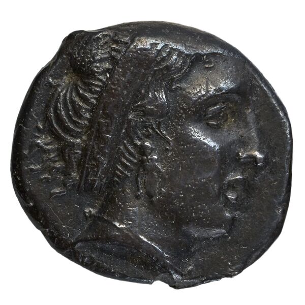 obverse Nola Historia Numorum Italy 605