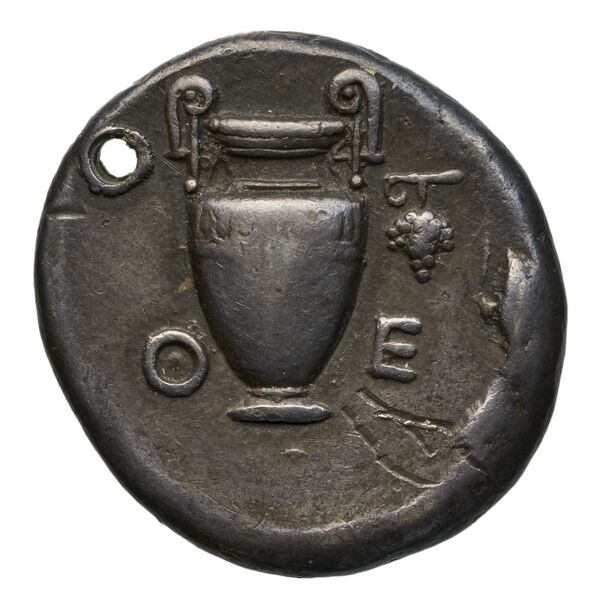 реверс Thebes Babelon 1914 243-50
