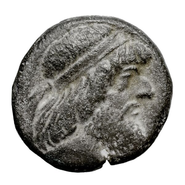 Attambelus II of Characene Charax Spasinou BMC Characene pl. 43, 4-6, аверс, bnf-iris