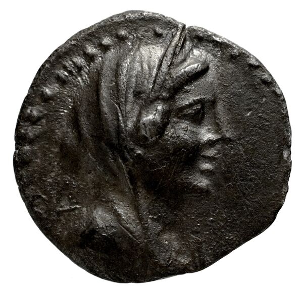 Aphrodisias, Caria MacDonald 1992 19, аверс, bnf-iris
