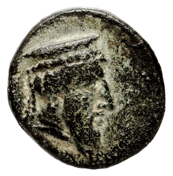 Abdashtart I, King of Sidon Sidon Elayi 2004 IV.2.7-8, obverse, bnf-iris